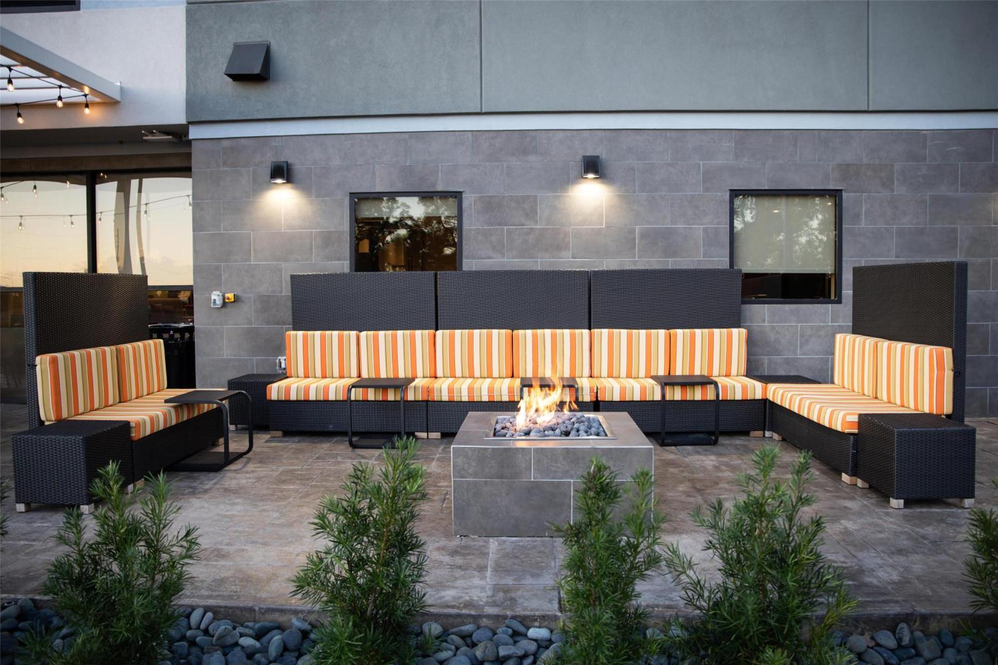 Home2 Suites By Hilton Hammond, La Exterior photo